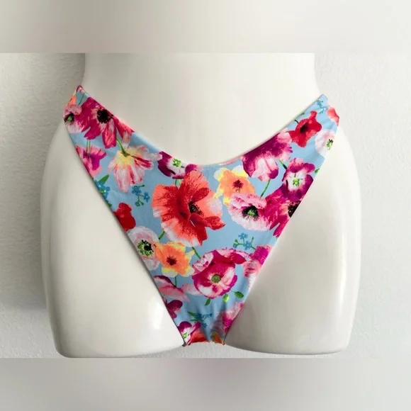 Victoria Secret Floral Bikini Set - Picture 3 of 9